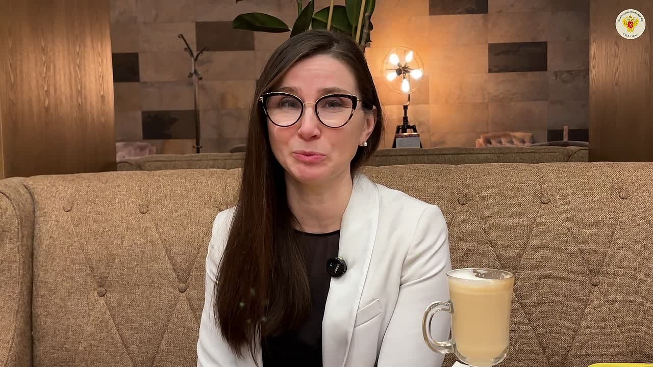 Поздравляем с Днем матери: интервью с Любовью Кожуховой